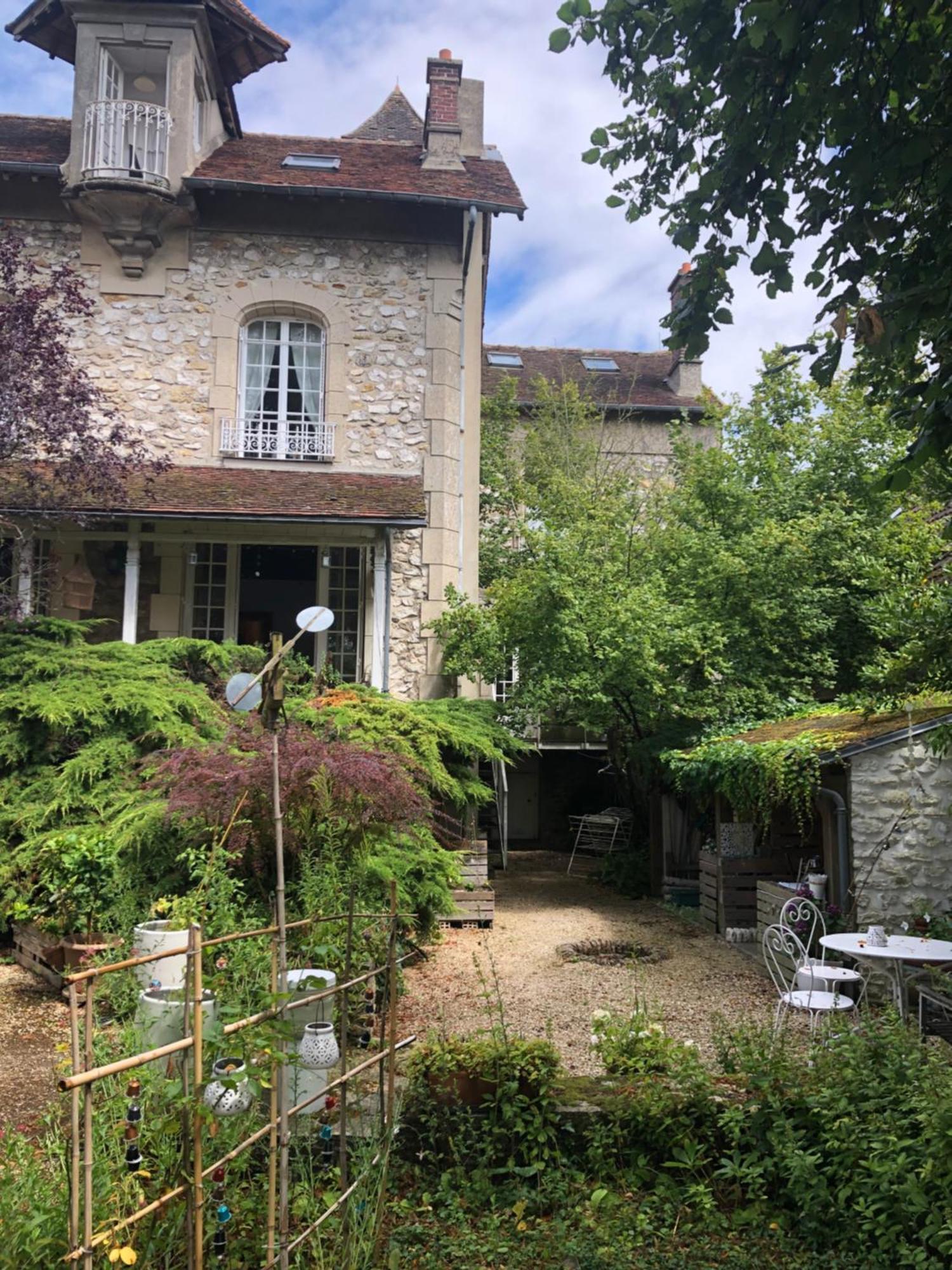 Апартаменты Atelier Chez Marie Carnetin Экстерьер фото